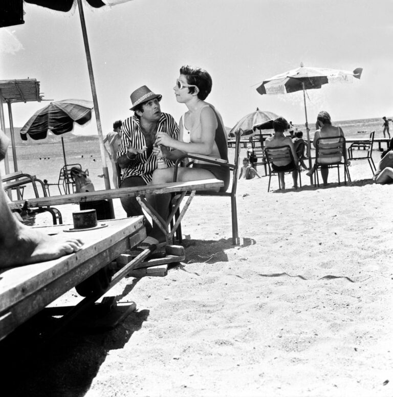 Κάτι Κουρασμένα Παληκάρια